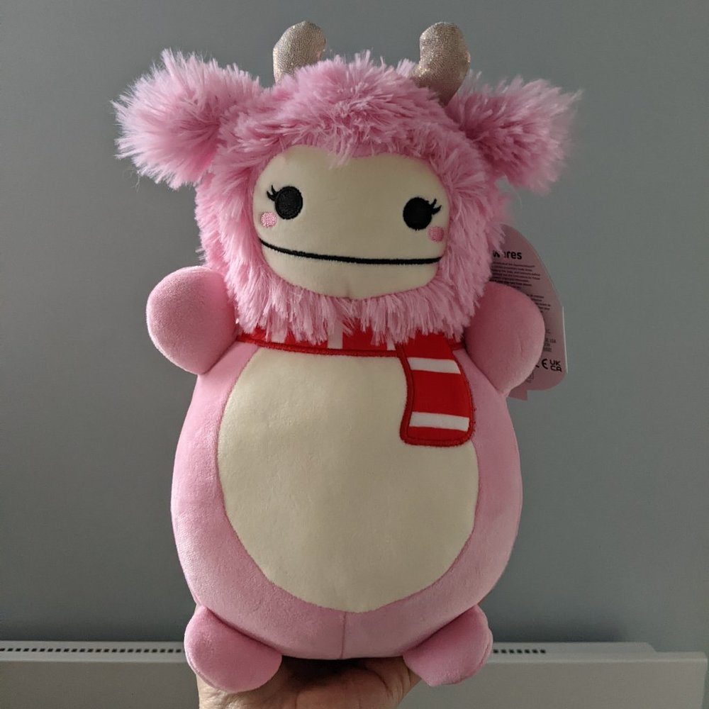 10" Christmas Brina Hugmee
